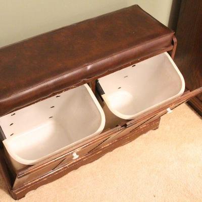 Lot 105: Vintage Double Laundry Hamper Bench