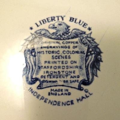 Lot 185: Late 1800's Villeroy & Bosh Mercury Stamp Plate 9 Collector's Plates
