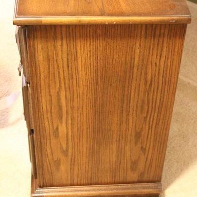 Lot 103: American Furniture Co Dresser Drawers with Mounted Mirror