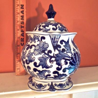 Lot 74: Pair Stenciled Bird Prints, Murano Glass, Villeroy Bosch Candy Dish