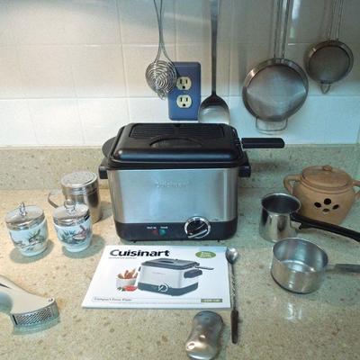 Lot 183: Cuisinart Deep Fryer, Royal Wocester Egg Coddlers et al