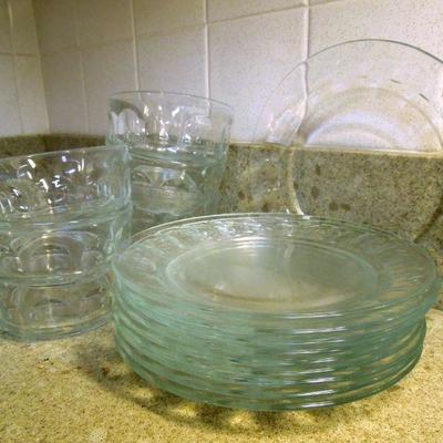 Lot 170: Vintage Glassware for Kitchen Arcoroc, Anchor Hocking, etc