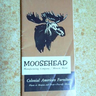 Lot 93: Moosehead Maple Gateleg Dining Table 6 Chairs 