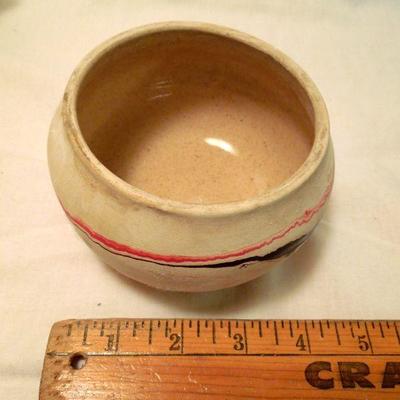 Lot 136: Vintage Decoratives