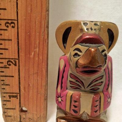 Lot 137: Asian Bowls and Miniature Figurines