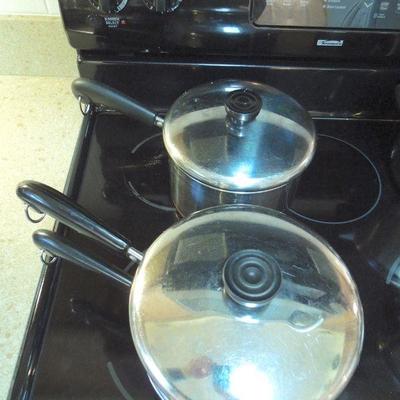 Lot 177: Vintage Reverware Pots, Double Boiler and Lids