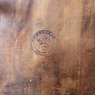 Lot 93: Moosehead Maple Gateleg Dining Table 6 Chairs 