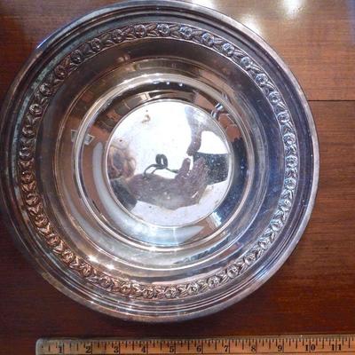 Lot 150: Silver Plated Serving Pieces with Chaffing Dish