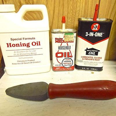Lot 220: Gun Cleaning and Knife Sharpening Tools