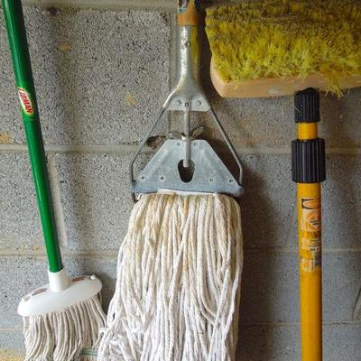 Lot 134: Industrial Mop Bucket, Mops and Brush