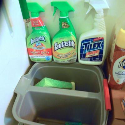 Lot 68: Big Group of Cleaning Supplies and Cleaners