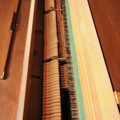 Lot 122: Bradford Aeolian Piano and Bench