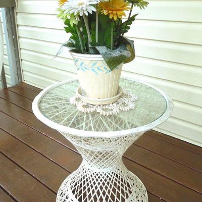 Lot 24: Two White Metal Peacock Patio Chairs Set