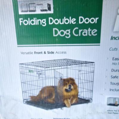 Lot 34: Dog Crate; Collapsible Gate and Car Barrier