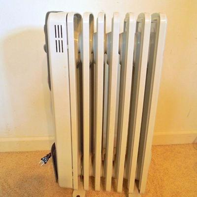 Lot 196: Utilitech Radiator Heater Model 0689360
