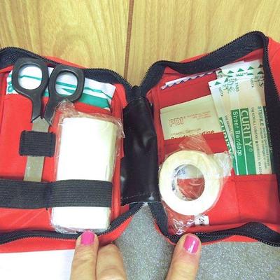 Lot 222: Michelin Emergency Roadside Kit and GE CB Radio