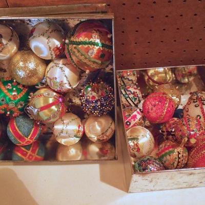 Lot 61: Mega Vintage Christmas Incuding C7 Lights Mercury Glass