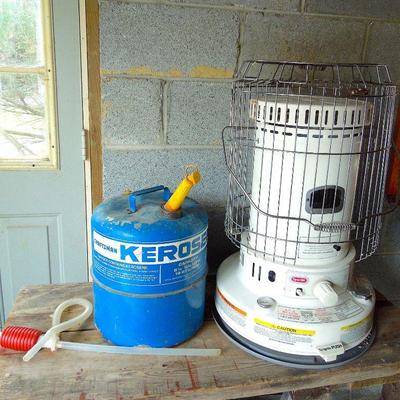 Lot 38: Dyna Glo Kerosene Heater, Cage, Metal Can and Syphon