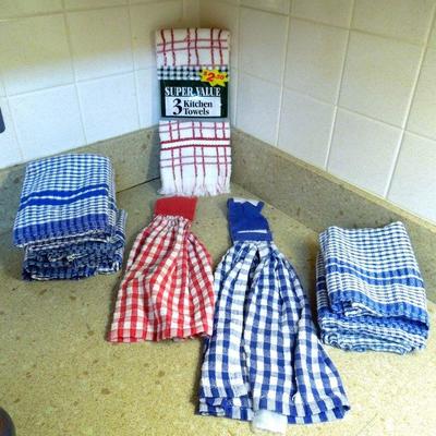 Lot 173a: Vintage Pfaltzgraf Cannister Set, Terry Dish Towels and Rack