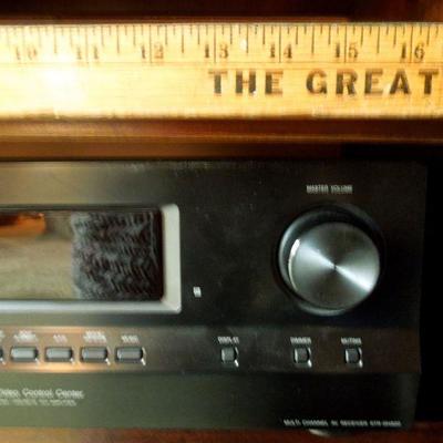 Lot 98: Sony Digital Audio Video Control Center Receiver STR-DH520