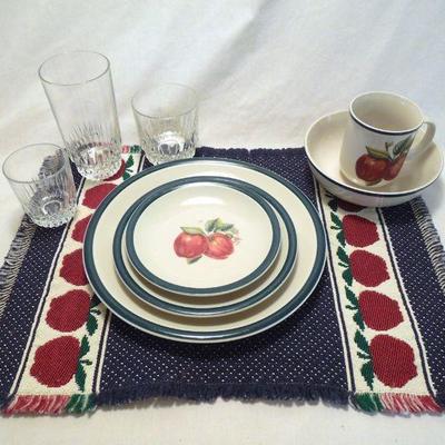 Lot 166: 8 pc Stoneware Dish Set and Glassware