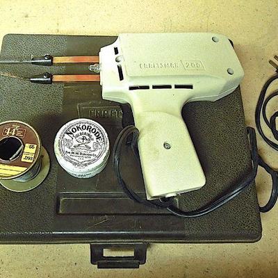 Lot 225: Soldering Gun in Case and Extra Copper Tips