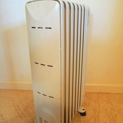 Lot 196: Utilitech Radiator Heater Model 0689360