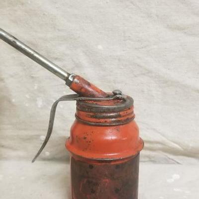 Lot 9 - Vintage Oil Can