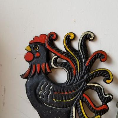 Lot 85 - Metal Hanging Roosters