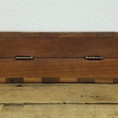 Lot 135 - Vintage Wooden