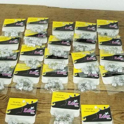 Lot 60 - Hair accessories