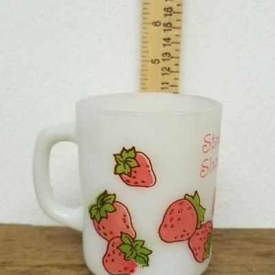 Lot 124 - Vintage Mug