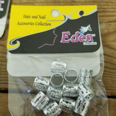 Lot 60 - Hair accessories