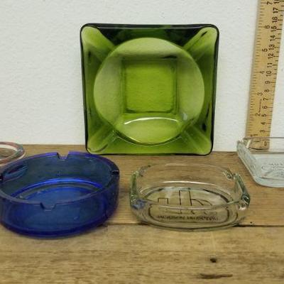 Lot 121 - Ashtray lot