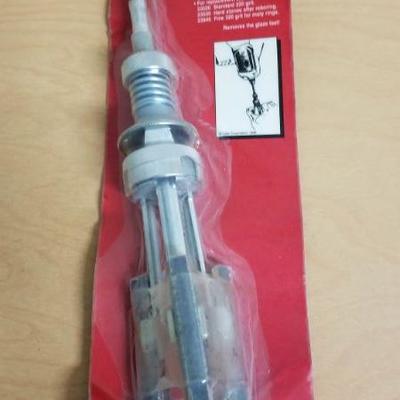 Lot 46 - Glaze Breaker