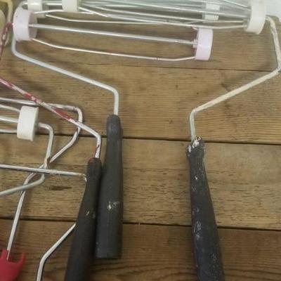 Lot 113 - Paint roller lot