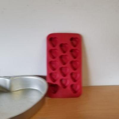 Lot 44 - Heart Shaped 