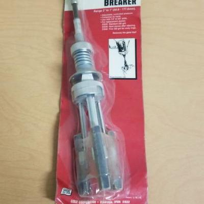 Lot 46 - Glaze Breaker