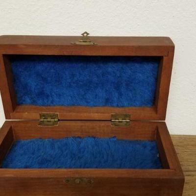 Lot 135 - Vintage Wooden