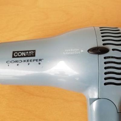 Lot 112 - Conair hair dryer