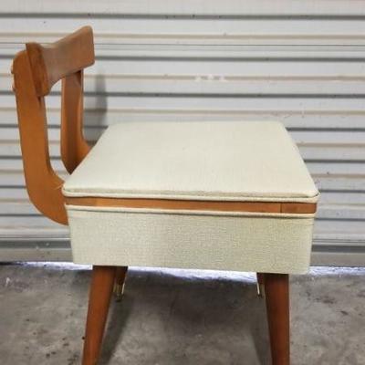Lot 13 - Vintage Sewing Chair
