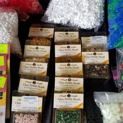 Lot 82 - Bead lot