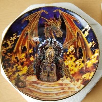 Lot 40 - Franklin Mint Dragon Master Plate