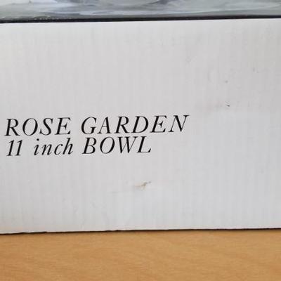 Lot 92 - Rose Garden bowl