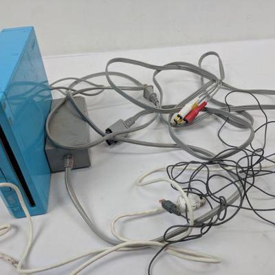 Wii System, Blue, 2 Nunchucks - MISSING NORMAL CONTROLLERS