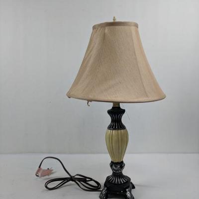 Table Lamp, Shade Broken (See Picture)