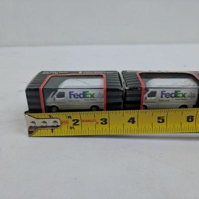 2 Die Cast Metal Fedex Trucks, 1:87 