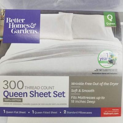 BH&G Queen Sheet Se - Flat Sheet & 2 Pillow Cases ONLY - White 300 ct Cotton