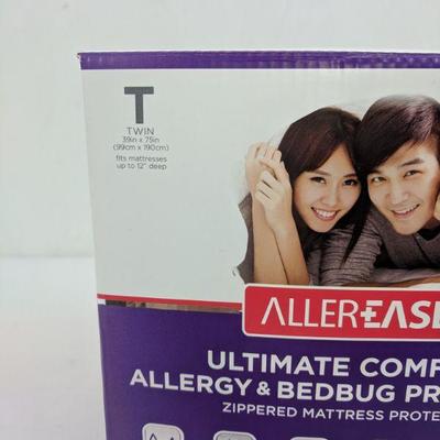 Twin Ultimate Comfort Allergy & Bed Bug Protection, Zippered Mattress Protector 