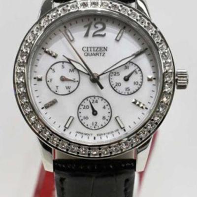 Citizen Quartz Women/Men's Black Leather Strap Chronograph Watch